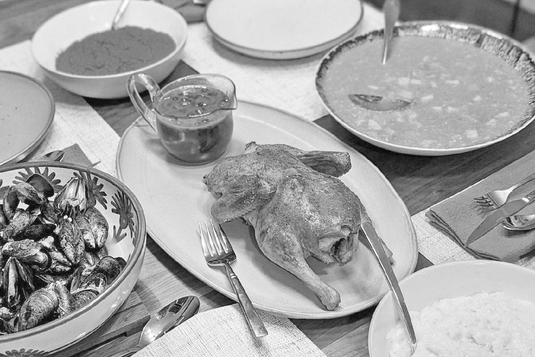 Thanksgiving food spread